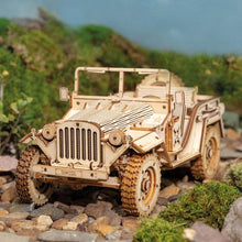 Lade das Bild in den Galerie-Viewer, Army Jeep
